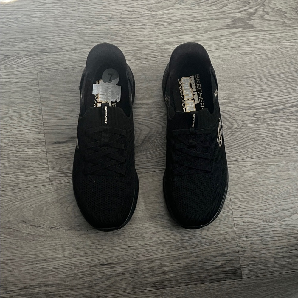 Skechers womens Black Sneakers